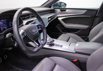 Подержанный автомобиль Audi A7 2020 года (9 фото)
