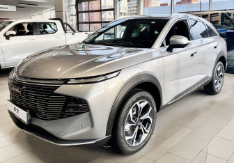 Новый Haval F7 2025 (3 фото)