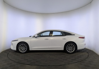 Новый FAW Bestune B70 2024 (3 фото)