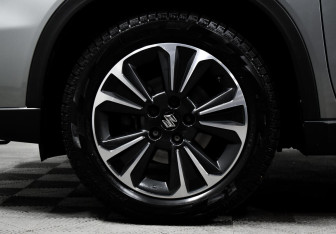 Подержанный автомобиль Suzuki Vitara 2019 года (6 фото)