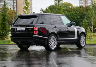 Подержанный автомобиль Land Rover Range Rover 2018 года (7 фото)
