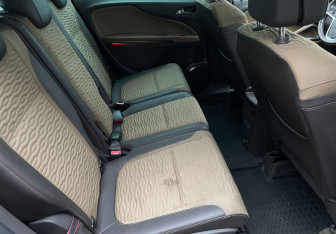 Подержанный автомобиль Opel Zafira Compactvan 2012 года (11 фото)