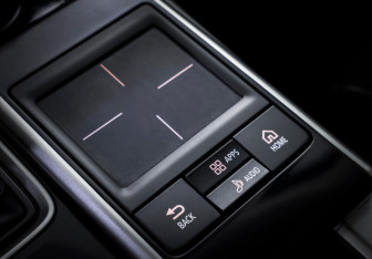 Подержанный автомобиль Mitsubishi Eclipse Cross 2019 года (20 фото)