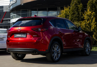 Подержанный автомобиль Mazda CX-5 2021 года (4 фото)