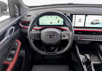 Подержанный автомобиль Geely Coolray 2023 года (22 фото)