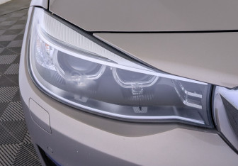 Подержанный автомобиль BMW M3 Sedan 2015 года (11 фото)