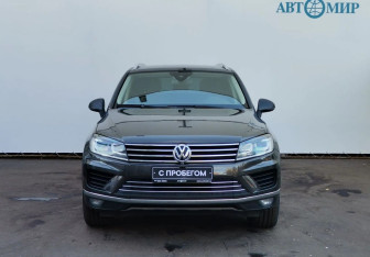Подержанный автомобиль Volkswagen Touareg 2015 года (2 фото)