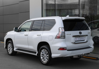 Подержанный автомобиль Lexus GX 2019 года (7 фото)