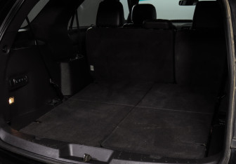 Подержанный автомобиль Ford Explorer 2014 года (30 фото)