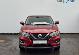 Подержанный автомобиль Nissan Qashqai 2020 года (2 фото)