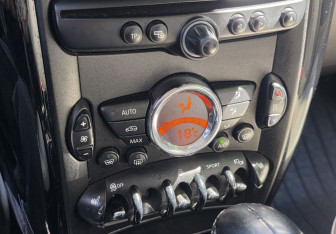 Подержанный автомобиль MINI Countryman 2012 года (13 фото)