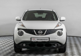 Подержанный автомобиль Nissan Juke 2013 года (2 фото)