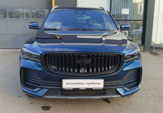 Подержанный автомобиль Geely Monjaro 2023 года (2 фото)
