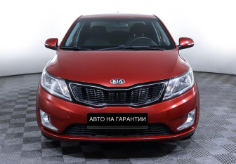 Подержанный автомобиль Kia Rio Sedan 2013 года (2 фото)