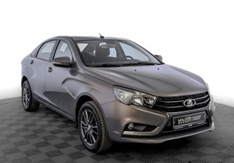 Подержанный автомобиль LADA (ВАЗ) Vesta Sedan 2018 года (3 фото)