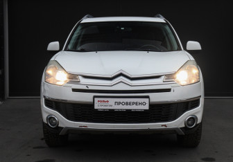 Подержанный автомобиль Citroen C-Crosser 2011 года (2 фото)