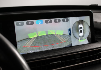 Подержанный автомобиль Exeed LX 2022 года (16 фото)