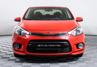 Подержанный автомобиль Kia Cerato Coupe 2013 года (2 фото)