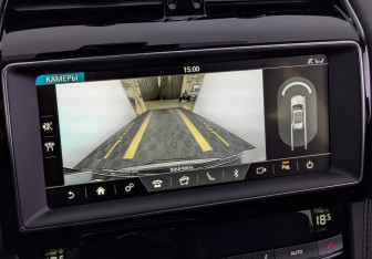 Подержанный автомобиль Jaguar F-Pace 2020 года (28 фото)