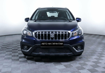 Подержанный автомобиль Suzuki SX4 Hatchback 2017 года (2 фото)