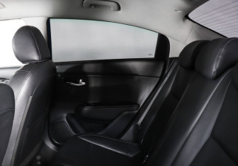 Подержанный автомобиль Kia Rio Sedan 2018 года (12 фото)