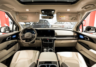 Новый Kia Carnival 2023 (15 фото)