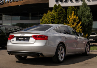 Подержанный автомобиль Audi A5 Liftback 2013 года (4 фото)