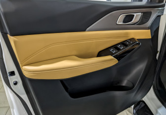 Подержанный автомобиль Changan Hunter Plus 2023 года (19 фото)