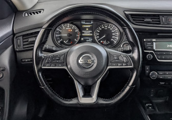 Подержанный автомобиль Nissan X-Trail 2019 года (21 фото)