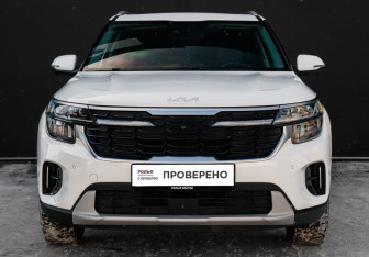 Подержанный автомобиль Kia Seltos 2023 года (2 фото)