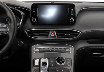 Подержанный автомобиль Hyundai Santa Fe 2021 года (10 фото)