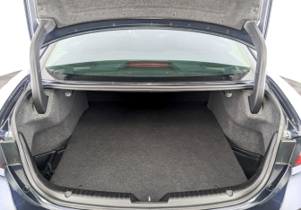 Подержанный автомобиль Mazda 6 Sedan 2020 года (10 фото)