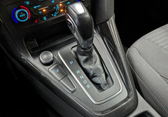 Подержанный автомобиль Ford Focus Wagon 2017 года (3 фото)