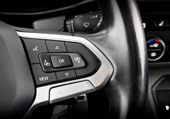 Подержанный автомобиль Volkswagen Caravelle 2020 года (29 фото)