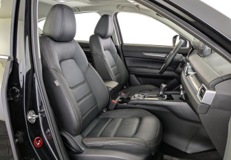 Подержанный автомобиль Mazda CX-5 2024 года (22 фото)