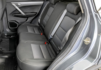 Подержанный автомобиль Geely Coolray 2021 года (12 фото)