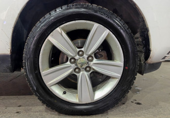 Подержанный автомобиль Peugeot 4007 2012 года (20 фото)