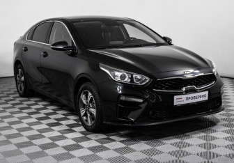 Подержанный автомобиль Kia Cerato Sedan 2019 года (3 фото)