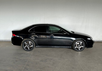 Подержанный автомобиль Honda Accord Sedan 2007 года (7 фото)