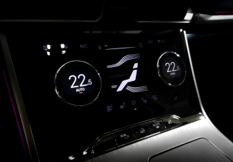 Подержанный автомобиль Exeed TXL 2022 года (27 фото)