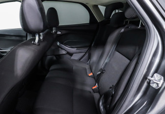Подержанный автомобиль Ford Focus Hatchback 2018 года (11 фото)
