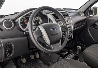 Подержанный автомобиль Datsun on-DO 2018 года (13 фото)