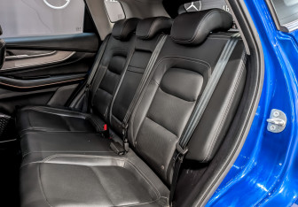 Подержанный автомобиль Exeed LX 2022 года (12 фото)