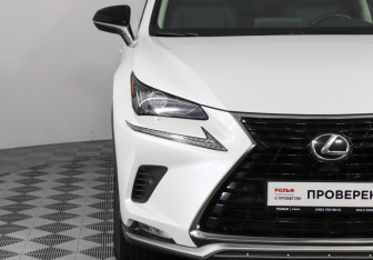 Подержанный автомобиль Lexus NX 2020 года (13 фото)