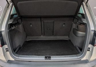 Подержанный автомобиль Skoda Karoq 2020 года (10 фото)