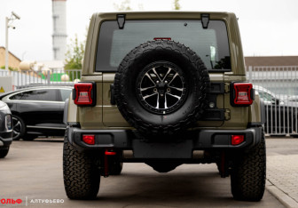Новый Jeep Wrangler 2026 (7 фото)