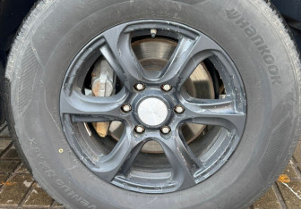 Подержанный автомобиль Toyota Fortuner 2018 года (14 фото)