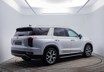 Подержанный автомобиль Hyundai Palisade 2019 года (5 фото)
