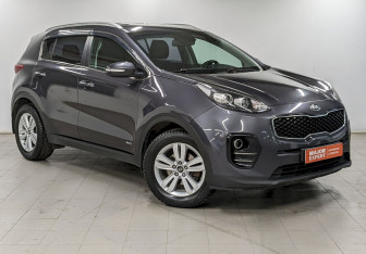 Подержанный автомобиль Kia Sportage 2018 года (3 фото)
