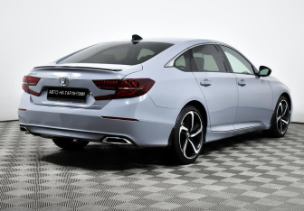 Подержанный автомобиль Honda Accord Sedan 2021 года (5 фото)